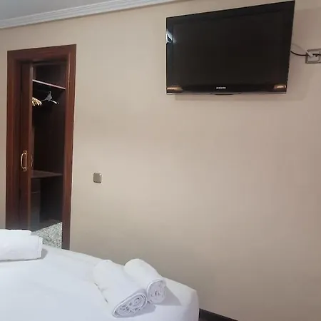 35a01 Amplio Apto 3hab En *